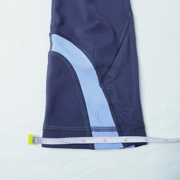 Lululemon Athletica x Soulcycle Inspire Crop Leggings Capri Pants - Picture 5 of 13